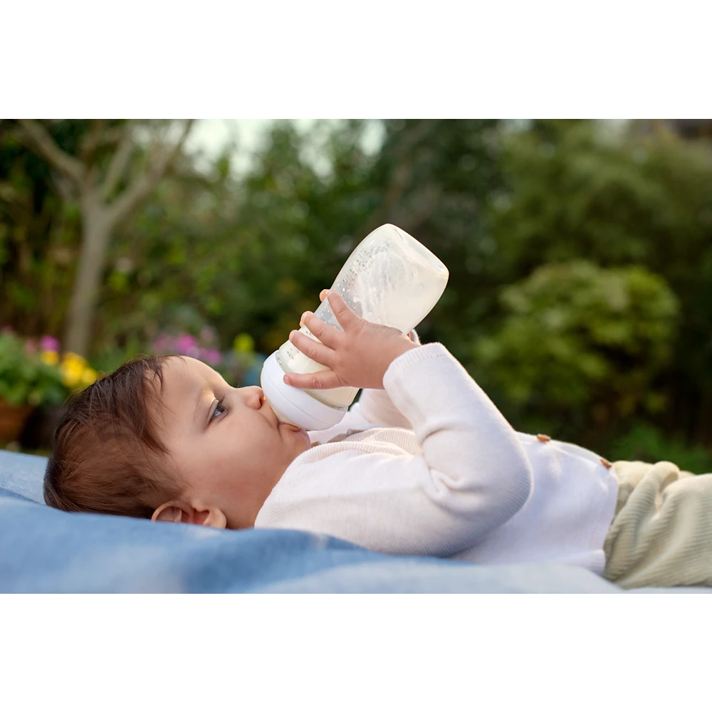 Avent Natural Response Baby Bottle (SCY906/93)