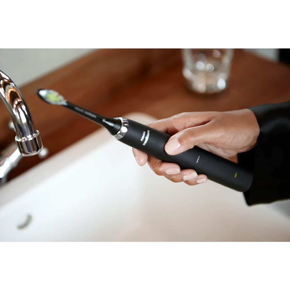 Sonicare DiamondClean Sonic electric toothbrush (HX9351/57)