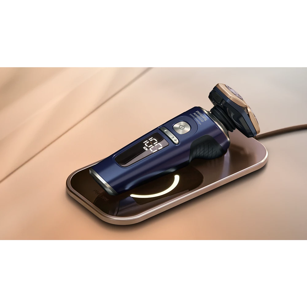Norelco Limited Edition S9000 Prestige Wet &amp; Dry Electric shaver with SenseIQ (SP9886/89)