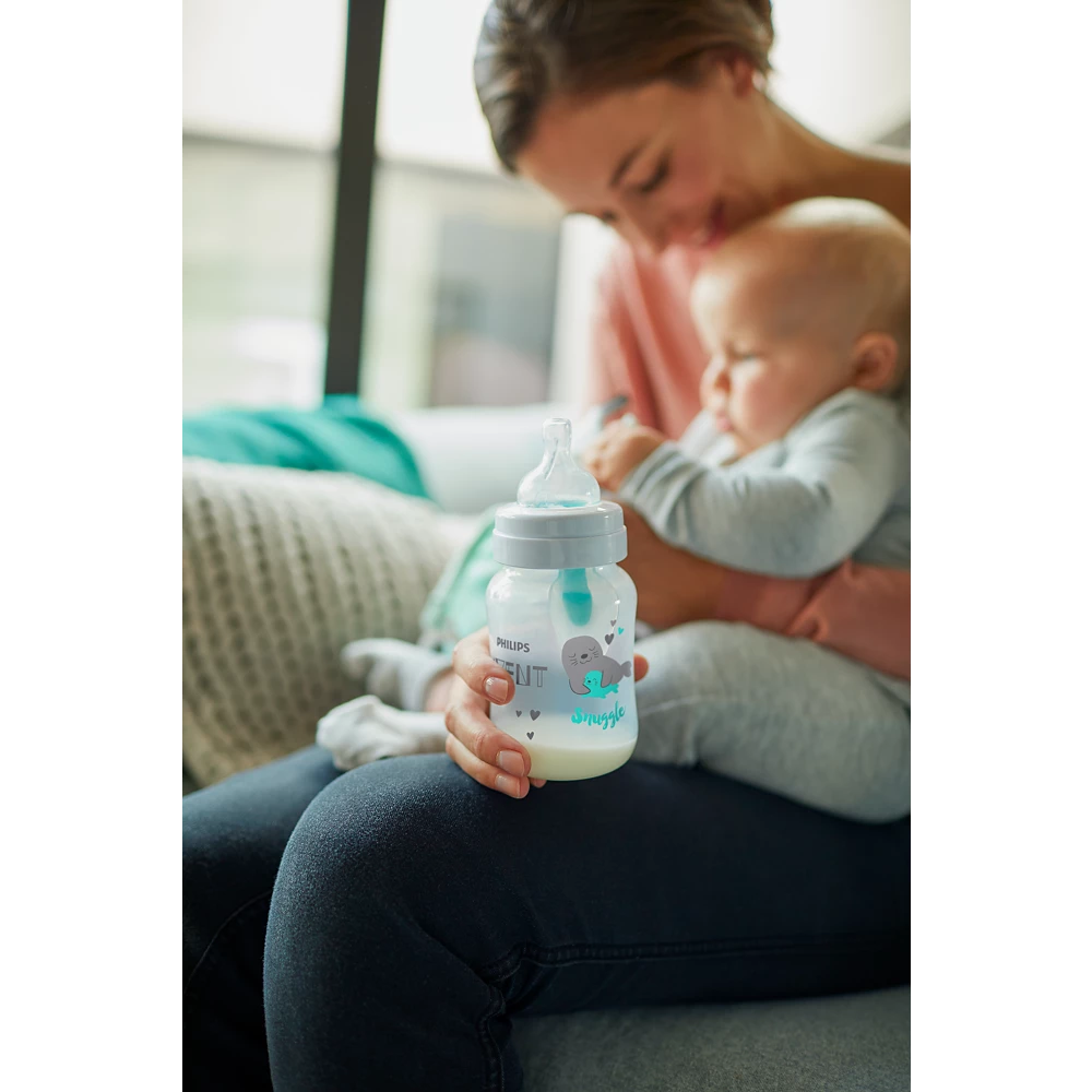 Avent Anti-colic bottle with AirFree vent (SCF408/34)