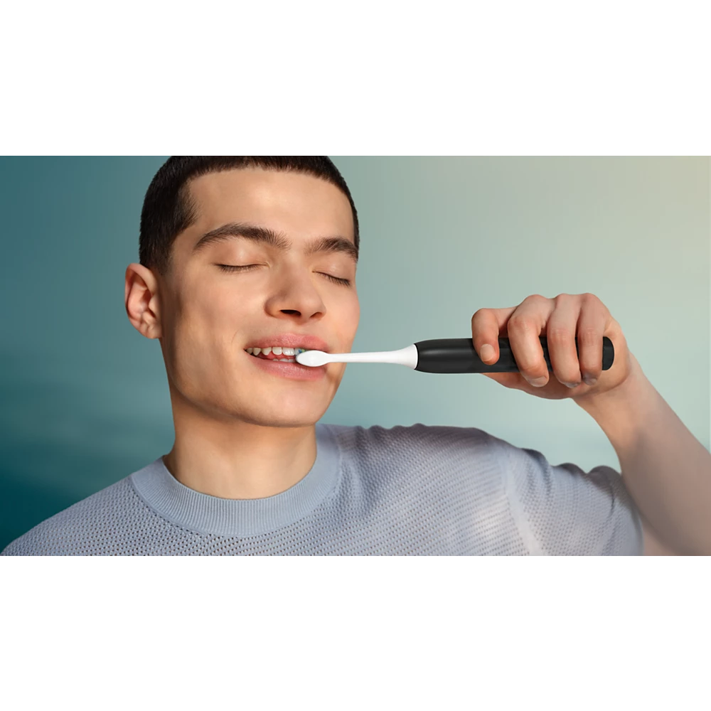 Sonicare 1100 Rechargeable toothbrush (HX3901/02)