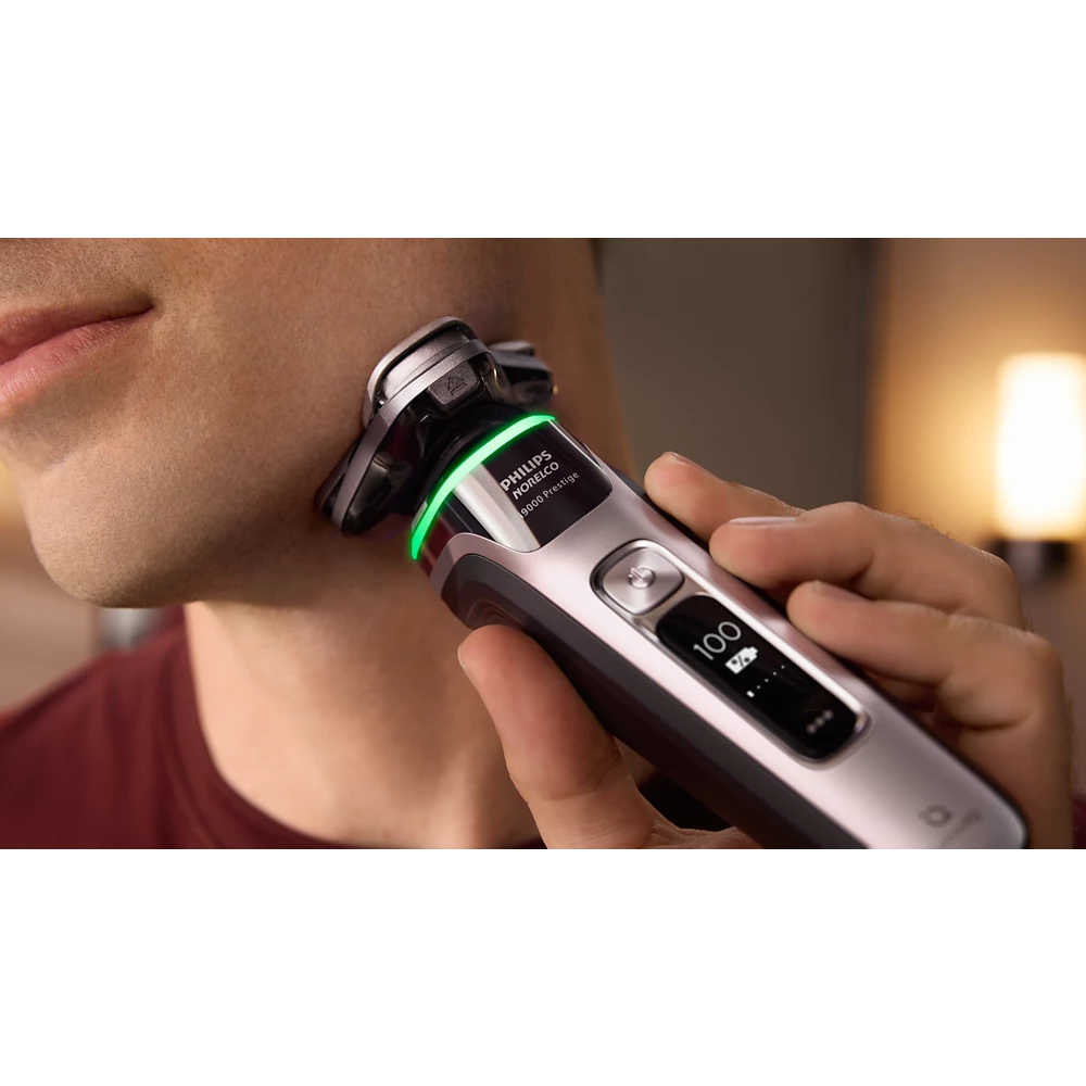 Norelco i9000 Prestige Wet&amp;Dry Electric Shaver with SenseIQ (XP9204/85)