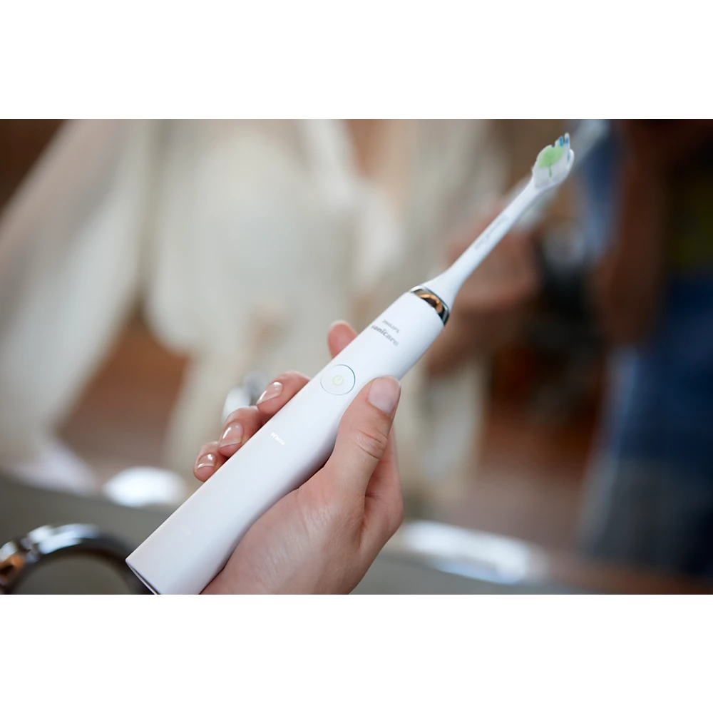 Sonicare DiamondClean Sonic electric toothbrush (HX9332/04)