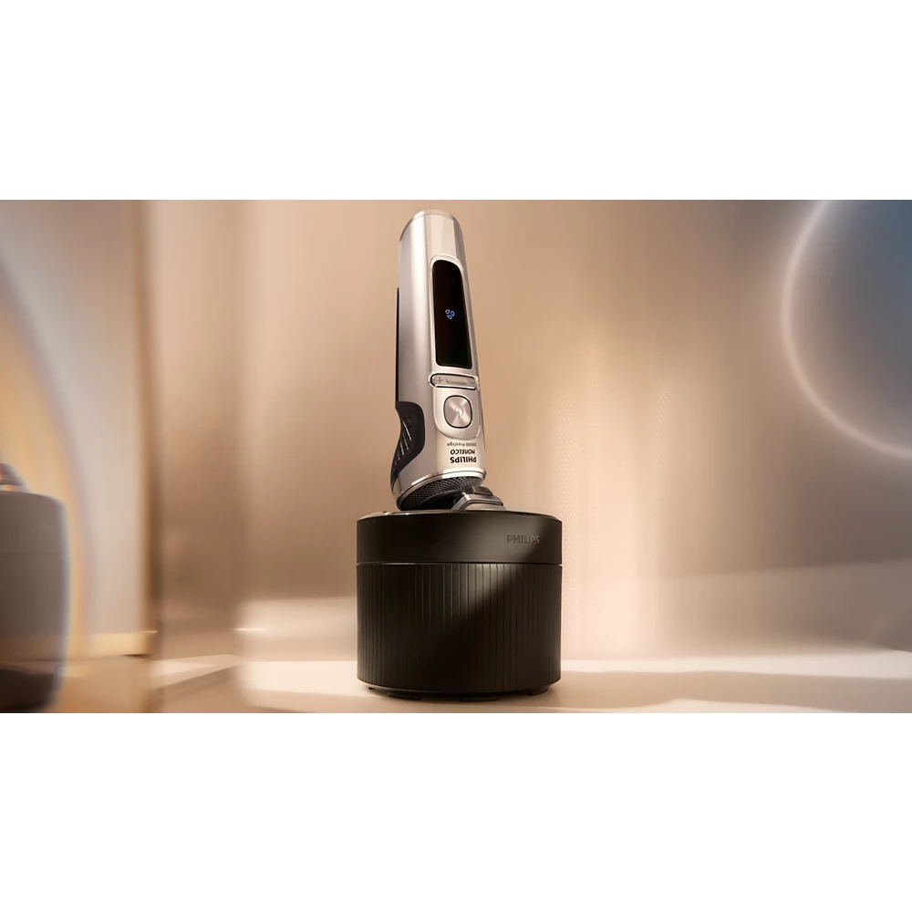Norelco Shaver S9000 Prestige Wet &amp; Dry Electric shaver with SenseIQ (SP9841/84)