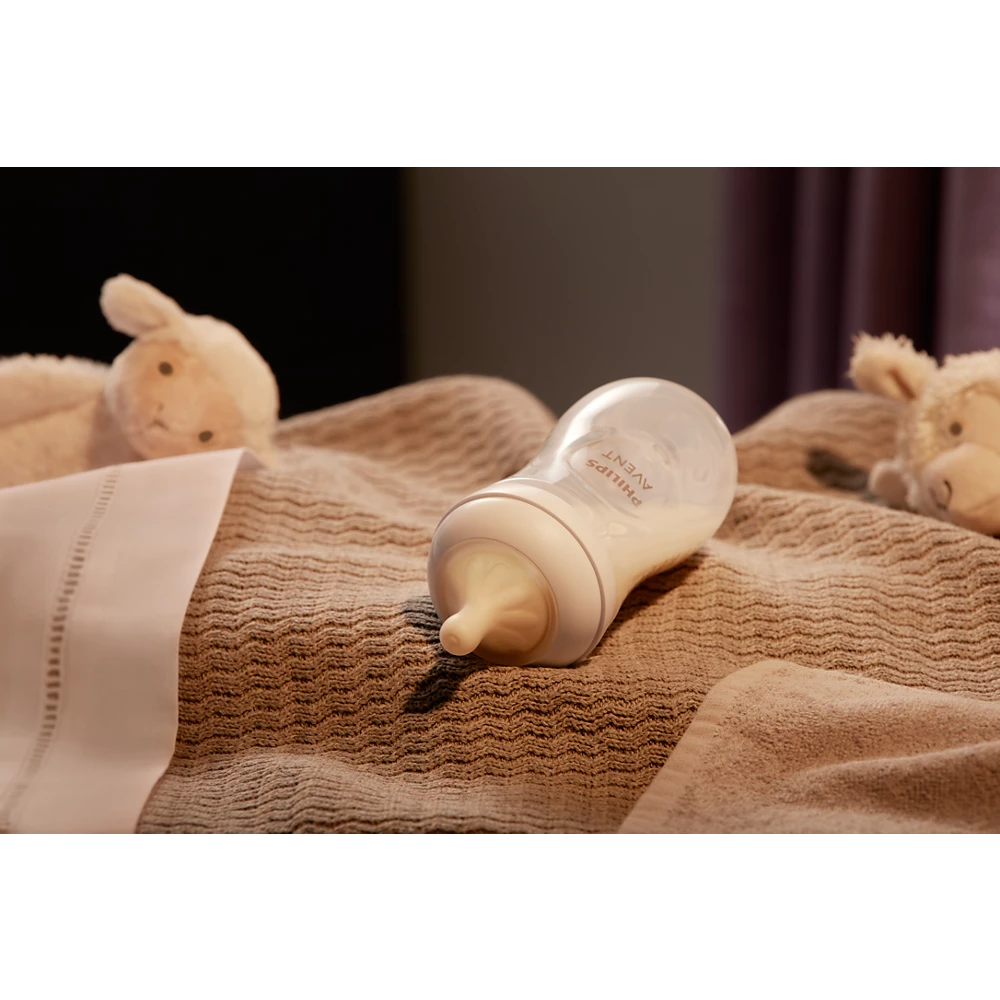 Avent Natural Response Baby Bottle (SCY903/93)