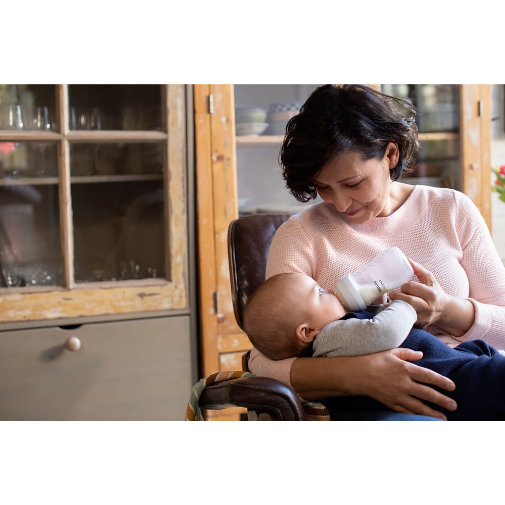 Avent Natural Response Baby Bottle (SCY903/93)