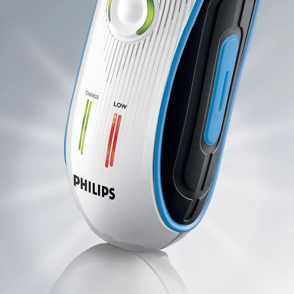 Norelco 7000 Series Electric shaver (HQ7363)