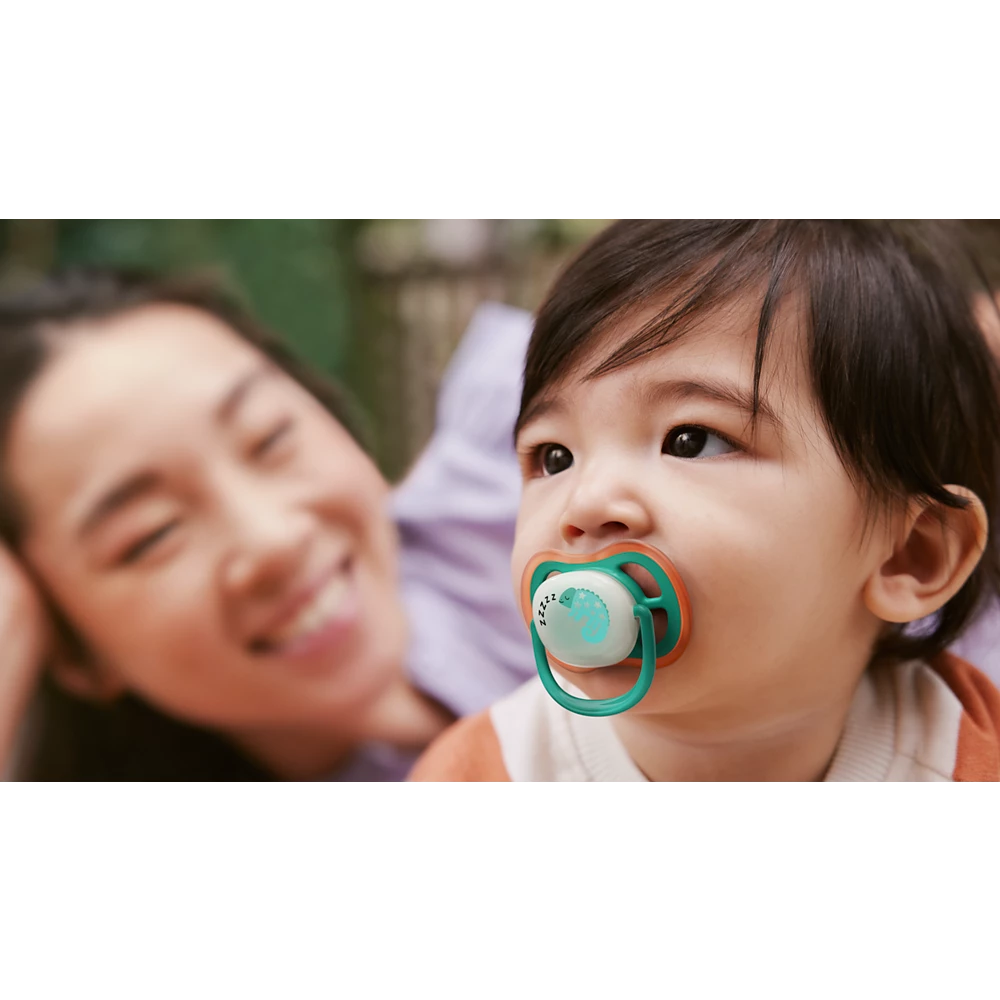 Avent Pacifier ultra air Nighttime (SCF376/36)