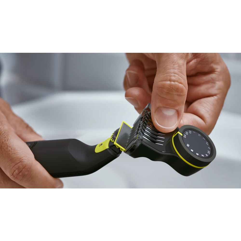 Norelco OneBlade Pro 360 Face + Body (QP6542/90)