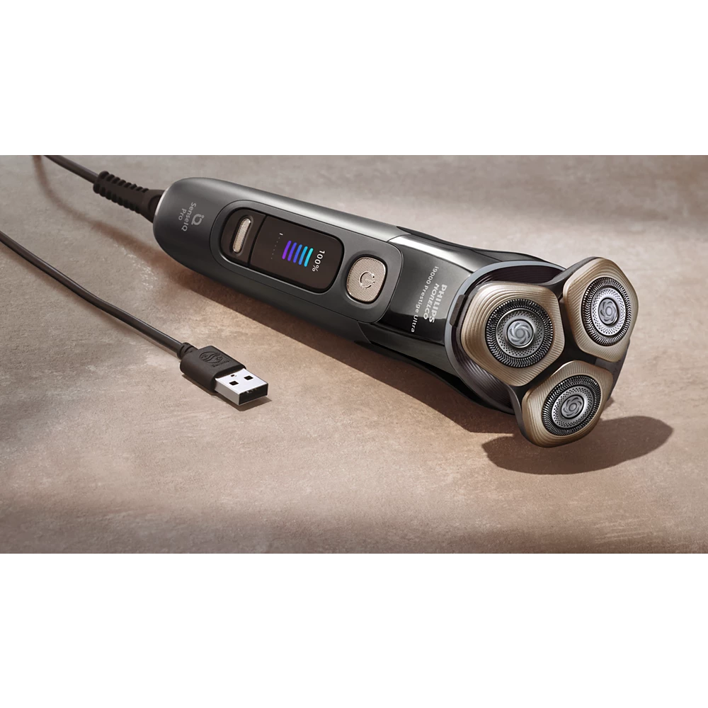 Norelco i9000 Prestige Ultra Wet&amp;Dry Electric Shaver with SenseIQ Pro (XP9402/86)