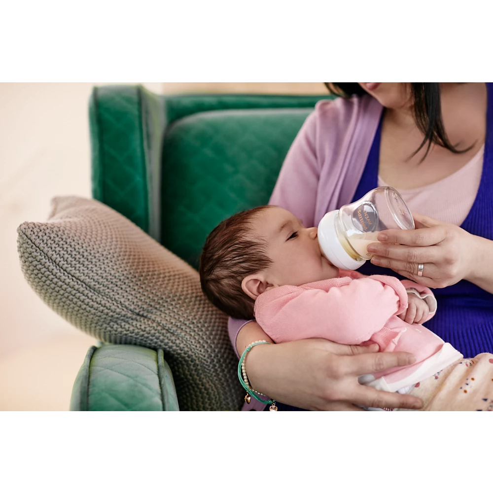 Avent Glass Natural Response Baby Bottle (SCY910/01)